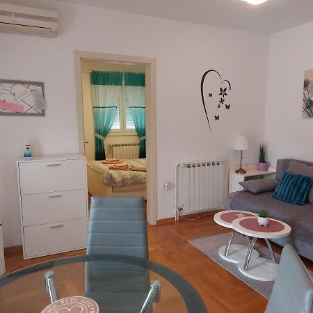 Apartman Suzy Пула Экстерьер фото